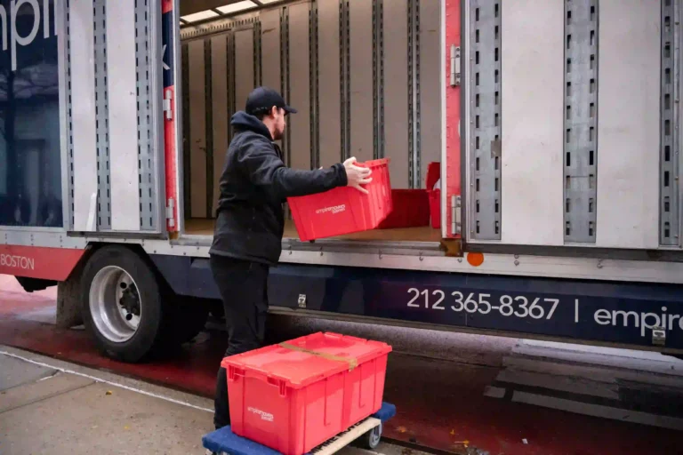 Garden City Movers NY. Empire Movers and Storage team loading the truck for a long distance move from New York City.